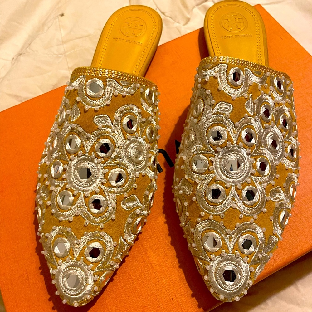 NWOB Tory Burch Elora Yellow Slide in Metallic